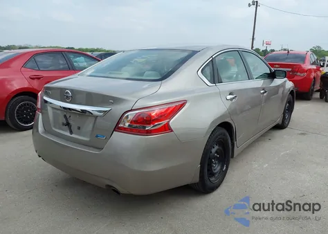 2013 Nissan Altima 2.5 S z USA, uszkodzony, nr VIN 1N4AL3AP1DC132686